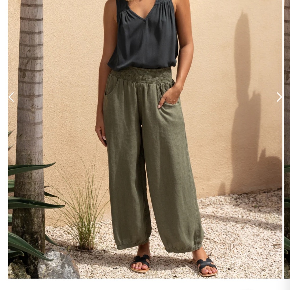 Stylish Olive Women's Cropped Pants